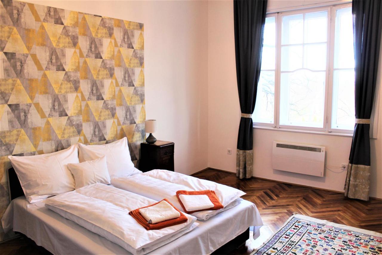 Csilla Home Apartman Miskolc Eksteriør bilde